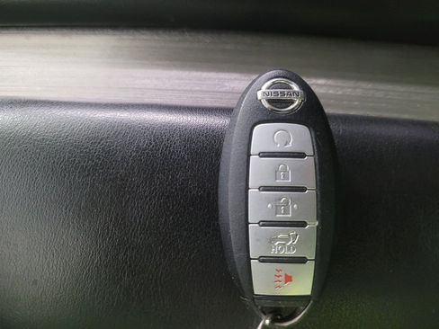 Used 2018 Nissan Murano SL w/ Cargo Package FWD image 32