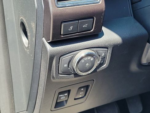 Used 2021 Ford Expedition Max Limited RWD image 25