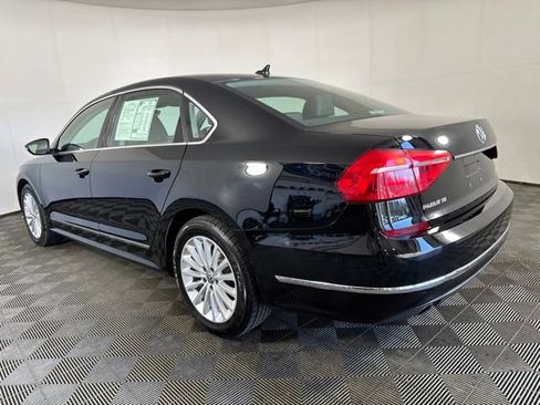 Used 2016 Volkswagen Passat 1.8T SE FWD image 6