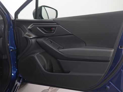 Used 2024 Subaru Impreza 2.0i image 9