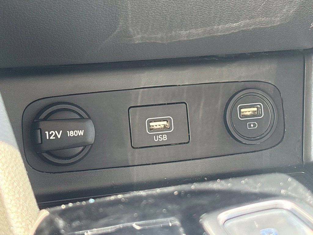Used 2023 Hyundai Sonata SEL FWD image 25