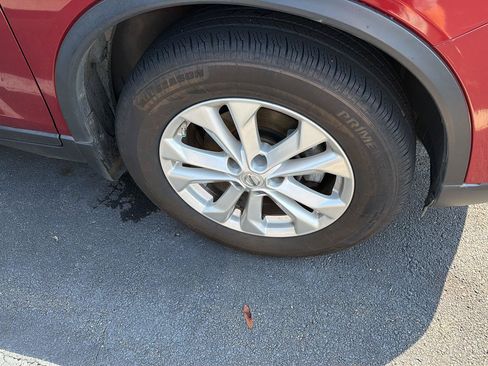 Used 2014 Nissan Rogue SV w/ SV Premium Package FWD image 7