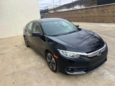 Used 2016 Honda Civic EX-T image 5