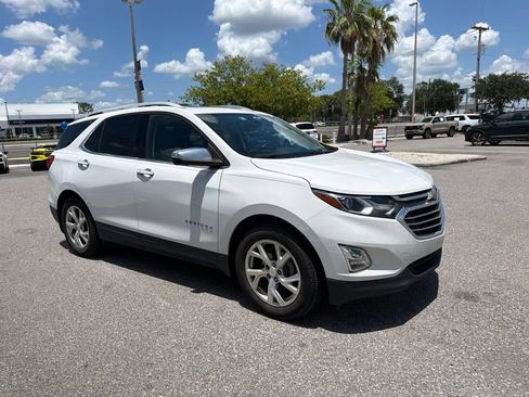 Used 2020 Chevrolet Equinox Premier FWD image 3