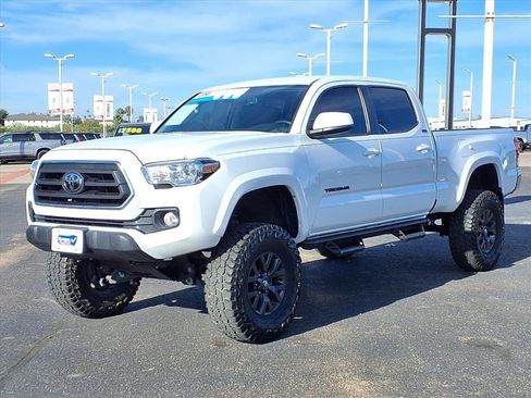 Used 2021 Toyota Tacoma SR5 image 3