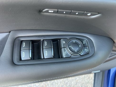 Used 2023 Cadillac XT5 Sportv w/ Platinum Package AWD/4WD image 14
