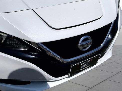 Used 2021 Nissan Leaf SV Plus w/ SV Plus Technology Package FWD image 29