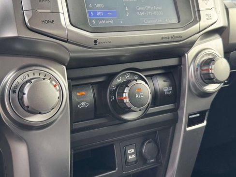 Used 2019 Toyota 4Runner SR5 AWD/4WD image 19