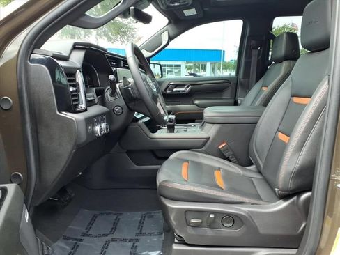 Used 2024 GMC Sierra 1500 AT4 w/ Technology Package AWD/4WD image 21