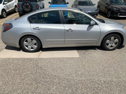 Used 2007 Nissan Altima 2.5 S FWD image 4