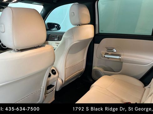 Certified 2025 Mercedes-Benz GLB 250 4MATIC image 19