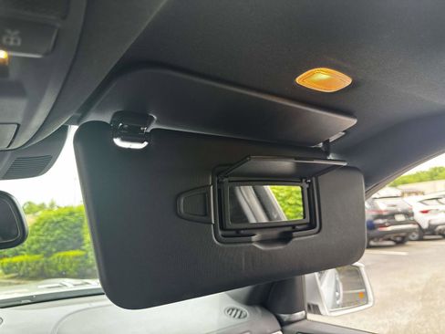 Used 2017 Mercedes-Benz GLS 550 4MATIC image 36