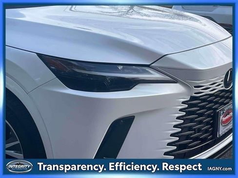 Used 2023 Lexus RX 350 Premium image 11