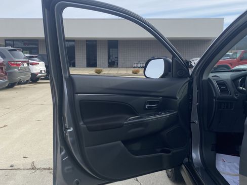 New 2026 Mitsubishi Outlander Sport AWD image 3