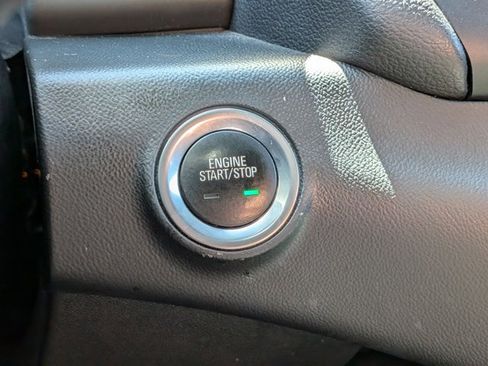 Used 2020 GMC Terrain SLT AWD/4WD image 15
