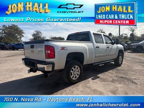 Used 2013 Chevrolet Silverado 3500 LT w/ Interior Plus Package image 11