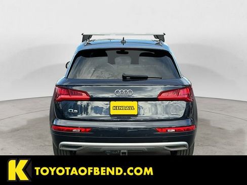 Used 2020 Audi Q5 Prestige w/ Prestige Package image 4