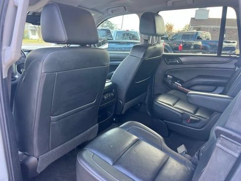 Used 2018 Chevrolet Tahoe Premier RWD image 23