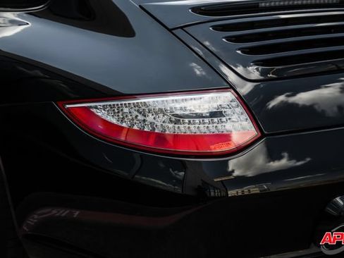 Used 2009 Porsche 911 Carrera S RWD image 36