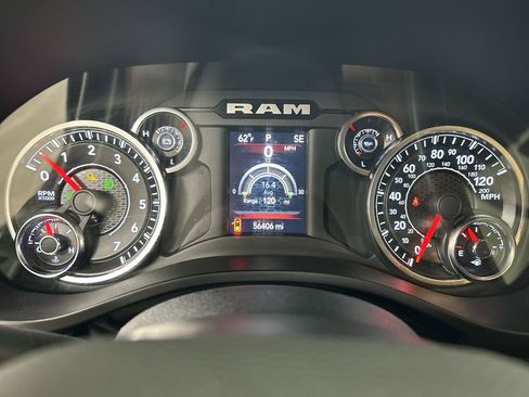 Used 2020 RAM 1500 Big Horn AWD/4WD image 13