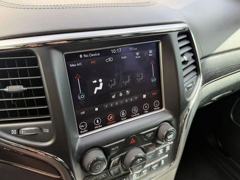 Used 2018 Jeep Grand Cherokee High Altitude image 28