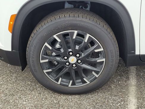 New 2026 Chevrolet Traverse LT w/ Sun and Wheel Package image 11