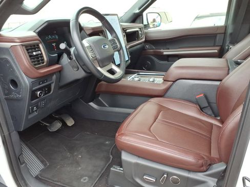 Used 2023 Ford Expedition Max Limited AWD/4WD image 9