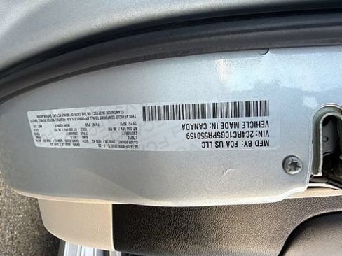 Used 2023 Chrysler Voyager LX FWD image 30
