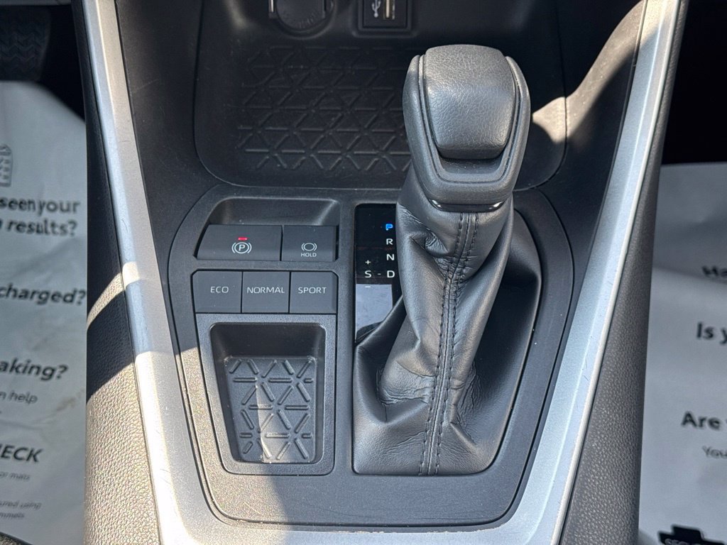 Certified 2024 Toyota RAV4 XLE FWD image 24