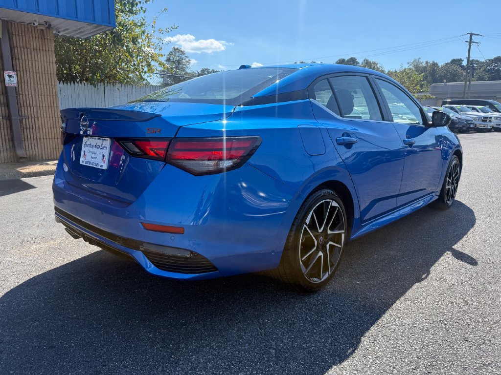 Used 2025 Nissan Sentra SR FWD image 10