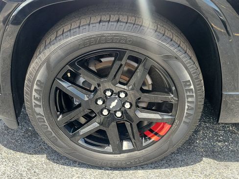 Used 2019 Chevrolet Traverse Premier w/ Redline Edition FWD image 9