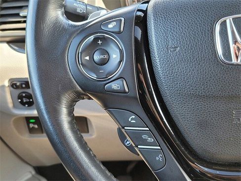 Used 2018 Honda Pilot Elite image 24