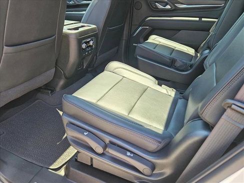 Used 2021 GMC Yukon Denali w/ Denali Premium Package AWD/4WD image 21