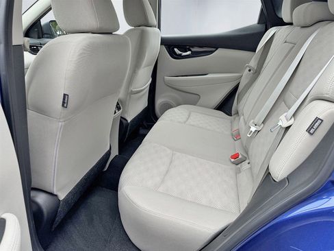 Used 2020 Nissan Rogue Sport SV w/ All-Weather Package image 21