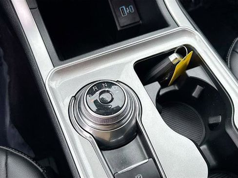 Certified 2024 Ford Edge SEL w/ Convenience Package image 14