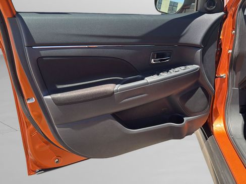 New 2026 Mitsubishi Outlander Sport LE AWD/4WD image 28