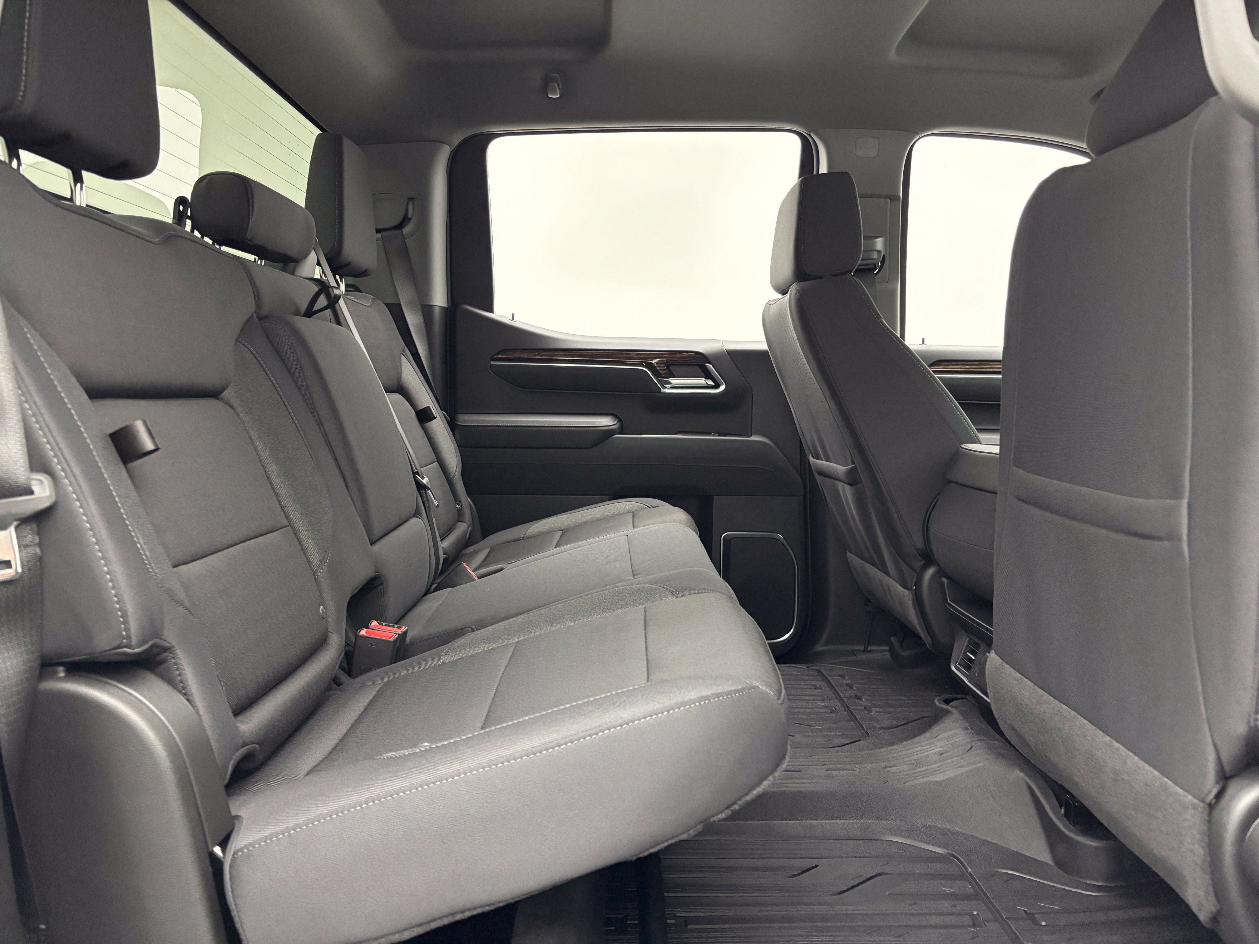 New 2026 GMC Sierra 1500 Elevation w/ Elevation Select Package AWD/4WD image 33