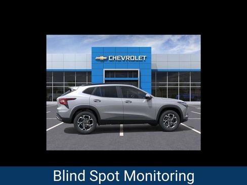 New 2026 Chevrolet Trax LT image 5