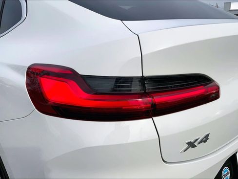 Used 2023 BMW X4 xDrive30i w/ Premium Package image 25