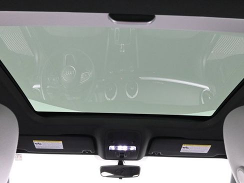 Used 2018 Audi A3 2.0T Premium image 4