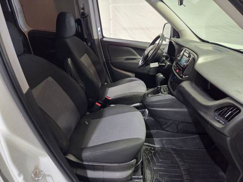 Used 2017 RAM ProMaster City Tradesman w/ Rear Back-up Camera Group FWD image 9