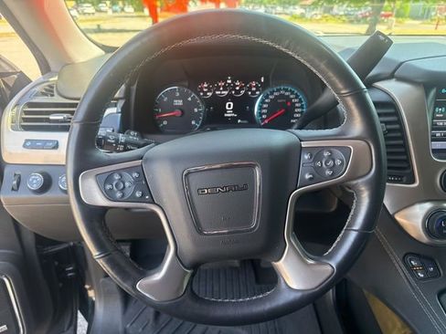 Used 2017 GMC Yukon Denali w/ Open Road Package AWD/4WD image 30