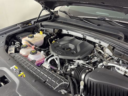 Used 2022 Jeep Grand Cherokee Limited 4xe w/ Luxury Tech Group II image 11