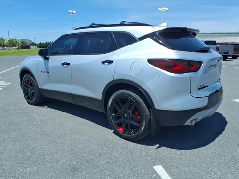 Used 2022 Chevrolet Blazer LT w/ Redline Edition AWD/4WD image 6