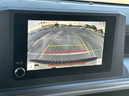 Used 2025 Toyota 4Runner SR5 image 19