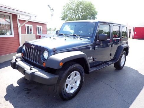 Used 2008 Jeep Wrangler Unlimited X AWD/4WD image 3