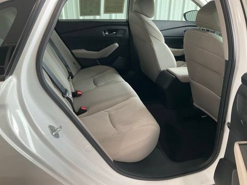 Used 2024 Honda Accord EX image 22