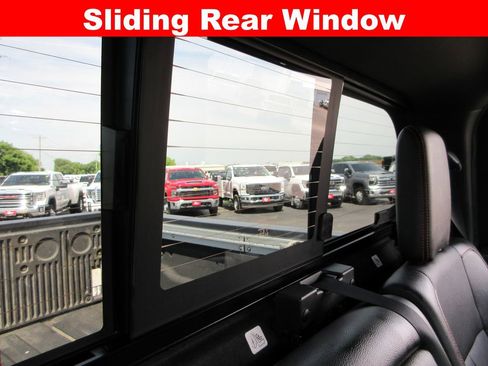 Used 2021 Nissan Titan PRO-4X w/ Pro-4x Convenience Package AWD/4WD image 26