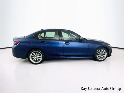 Used 2023 BMW 330i xDrive Sedan w/ Premium Package AWD/4WD image 8
