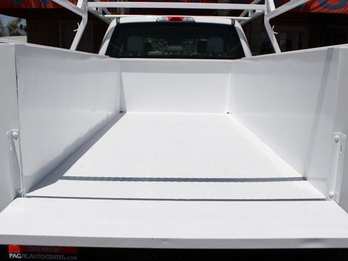 Used 2019 Ford F350 XL w/ Power Equipment Group image 8